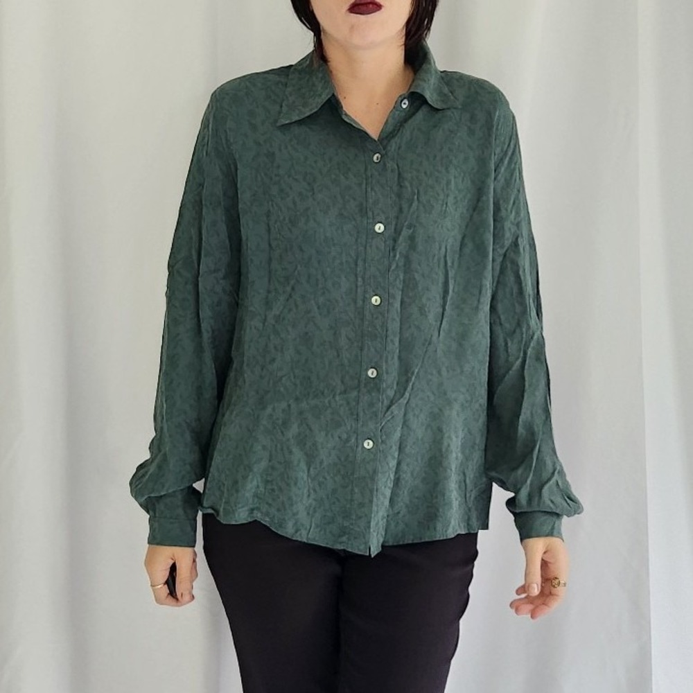 90s Green Leaf Print Silk Blouse
